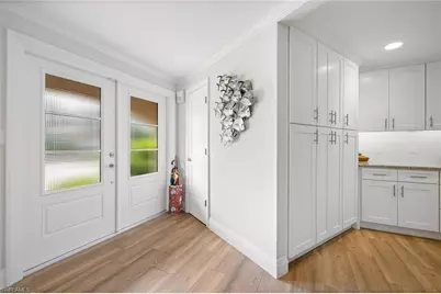 636 Park Shore Dr, Naples, FL 34103 - Photo 19