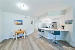 6914 Satinleaf Rd N, Naples, FL 34109 - Photo 7