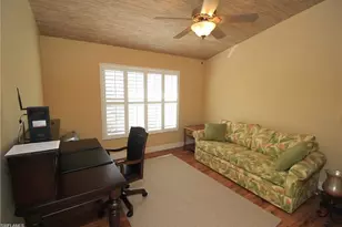 2322 Butterfly Palm Dr, Naples, FL 34119 - Photo 9