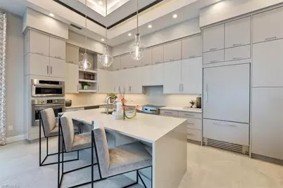 530 107th Ave N, Naples, FL 34108 - Photo 7