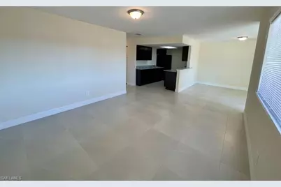 4052 Bayshore Dr #526, Naples, FL 34112 - Photo 5