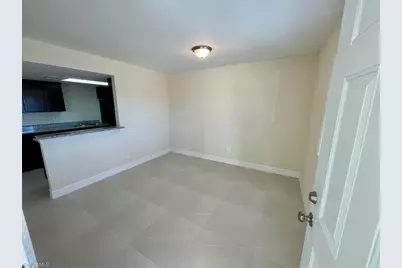 4052 Bayshore Dr #526, Naples, FL 34112 - Photo 3