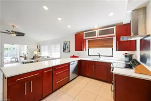 648 96th Ave N, Naples, FL 34108 - Photo 7