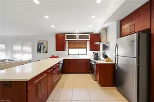 648 96th Ave N, Naples, FL 34108 - Photo 5