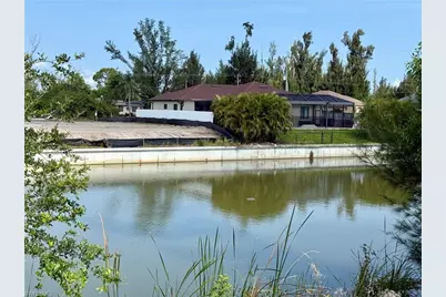 1118 SW 19th Ave, Cape Coral, FL 33991 - Photo 1