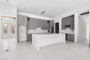 721 Golden Gate Blvd W, Naples, FL 34120 - Photo 15