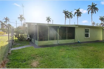 1154 4th Way, North Fort Myers, FL 33903 - Photo 3