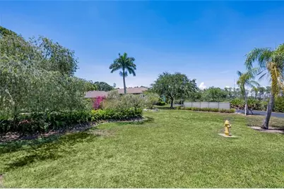 5741 Whitaker Rd #D103, Naples, FL 34112 - Photo 25