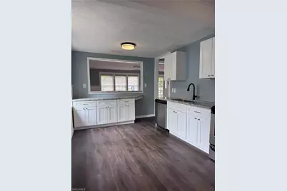 2739 Michigan Ave, Fort Myers, FL 33916 - Photo 5