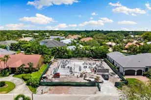 707 Buttonbush Ln, Naples, FL 34108 - Photo 11