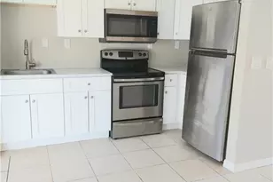 11310 Linda Loma Dr, Fort Myers, FL 33908 - Photo 11