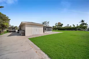 14260 McGregor Blvd, Fort Myers, FL 33919 - Photo 21