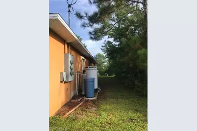 111 E 12th St, Lehigh Acres, FL 33972 - Photo 17
