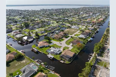 2529 SE 19th Ave, Cape Coral, FL 33904 - Photo 7