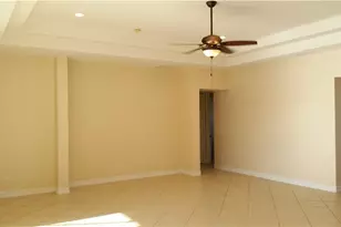 10153 Avalon Lake Cir, Fort Myers, FL 33913 - Photo 21