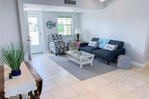 13511 Stratford Pl Cir, Fort Myers, FL 33919 - Photo 5