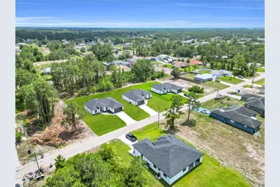 2609 45th St W, Lehigh Acres, FL 33971 - Photo 7