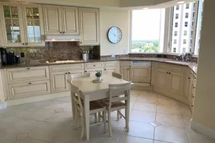 6597 Nicholas Blvd, Naples, FL 34108 - Photo 9