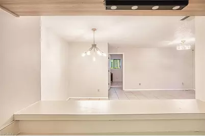 8061 S Woods Cir #4, Fort Myers, FL 33919 - Photo 9