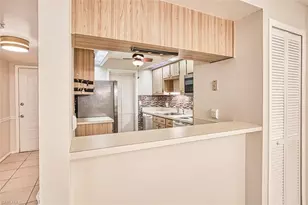 8061 S Woods Cir, Fort Myers, FL 33919 - Photo 11