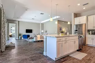 4524 Tamarind Way, Naples, FL 34119 - Photo 11