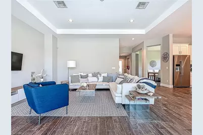 4524 Tamarind Way, Naples, FL 34119 - Photo 9