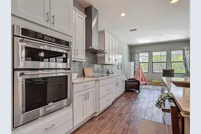 4524 Tamarind Way, Naples, FL 34119 - Photo 13