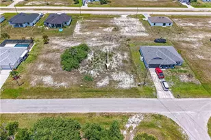 1206 NE 9th Ave, Cape Coral, FL 33909 - Photo 5