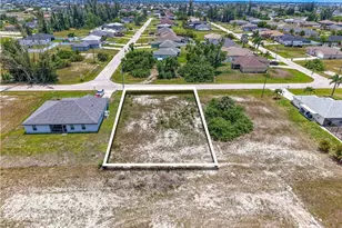 2703 NW 13th St, Cape Coral, FL 33993 - Photo 3