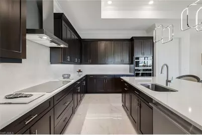 2488 Breakwater Way #201, Naples, FL 34112 - Photo 9