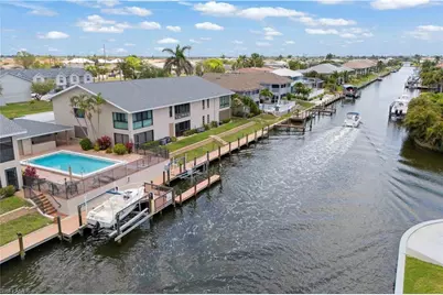 1010 SW 48th Ter #102, Cape Coral, FL 33914 - Photo 5