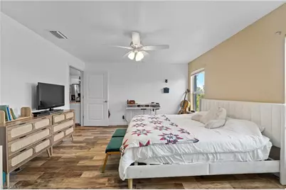 27433 Las Lomas Dr, Punta Gorda, FL 33955 - Photo 9