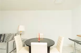 499 Forest Lakes Blvd, Naples, FL 34105 - Photo 7