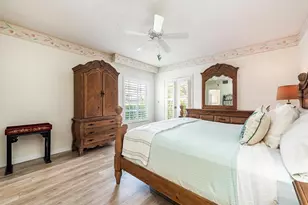 105 Tuscana Ct, Naples, FL 34119 - Photo 7