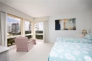 4051 Gulf Shore Blvd N, Naples, FL 34103 - Photo 7