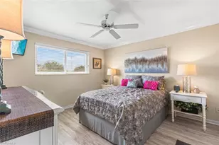 1004 Manatee Rd, Naples, FL 34114 - Photo 17