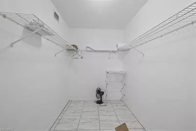 9652 Windsor Gardens Ln #105, Fort Myers, FL 33919 - Photo 9