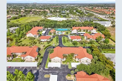 9652 Windsor Gardens Ln #105, Fort Myers, FL 33919 - Photo 25