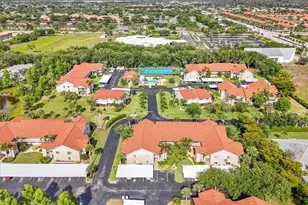 9652 Windsor Gardens Ln, Fort Myers, FL 33919 - Photo 25