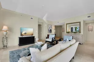 1490 5th Ave S, Naples, FL 34102 - Photo 5