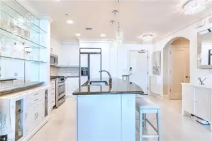 9115 Strada Pl, Naples, FL 34108 - Photo 5