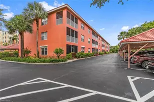 519 Roma Ct, Naples, FL 34110 - Photo 15