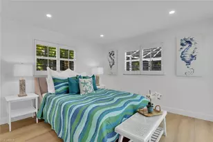 740 Park Shore Dr, Naples, FL 34103 - Photo 23