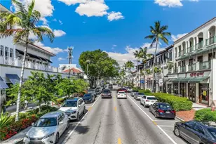 980 7th Ave S, Naples, FL 34102 - Photo 27