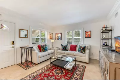 980 7th Ave S #201, Naples, FL 34102 - Photo 5