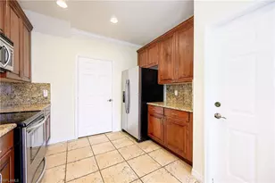 15056 Summit Pl Cir, Naples, FL 34119 - Photo 7