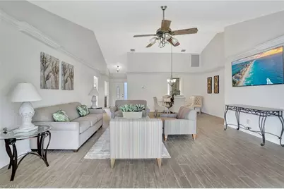 5859 Westbourgh Ct, Naples, FL 34112 - Photo 7