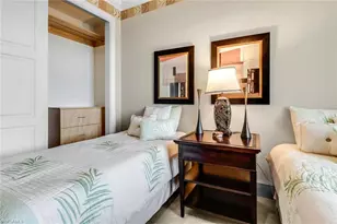 900 5th Ave S, Naples, FL 34102 - Photo 23