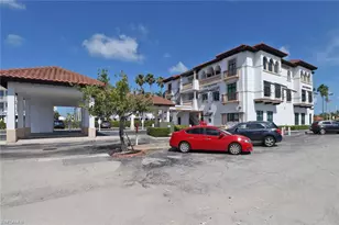 900 5th Ave S, Naples, FL 34102 - Photo 29