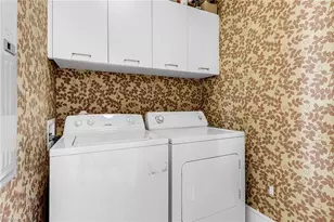 900 5th Ave S, Naples, FL 34102 - Photo 25